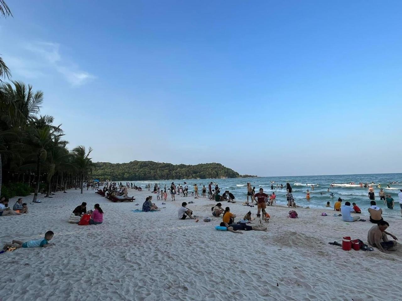 Beach White Hotel Phu Quoc Buitenkant foto